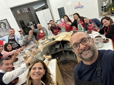 ROYAL COOKING CLASS EXPERIENCE