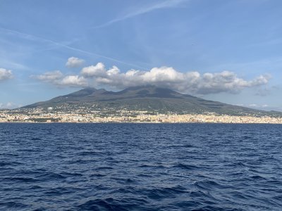 VESUVIO HIKING & SAILING TO SORRENTO COAST