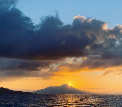 Sail & Sip: Italian Aperitivo at Sea